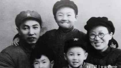 电竞比分-1949年，贺子珍去北京看女儿，毛主席得知联系方志纯：去办一件事